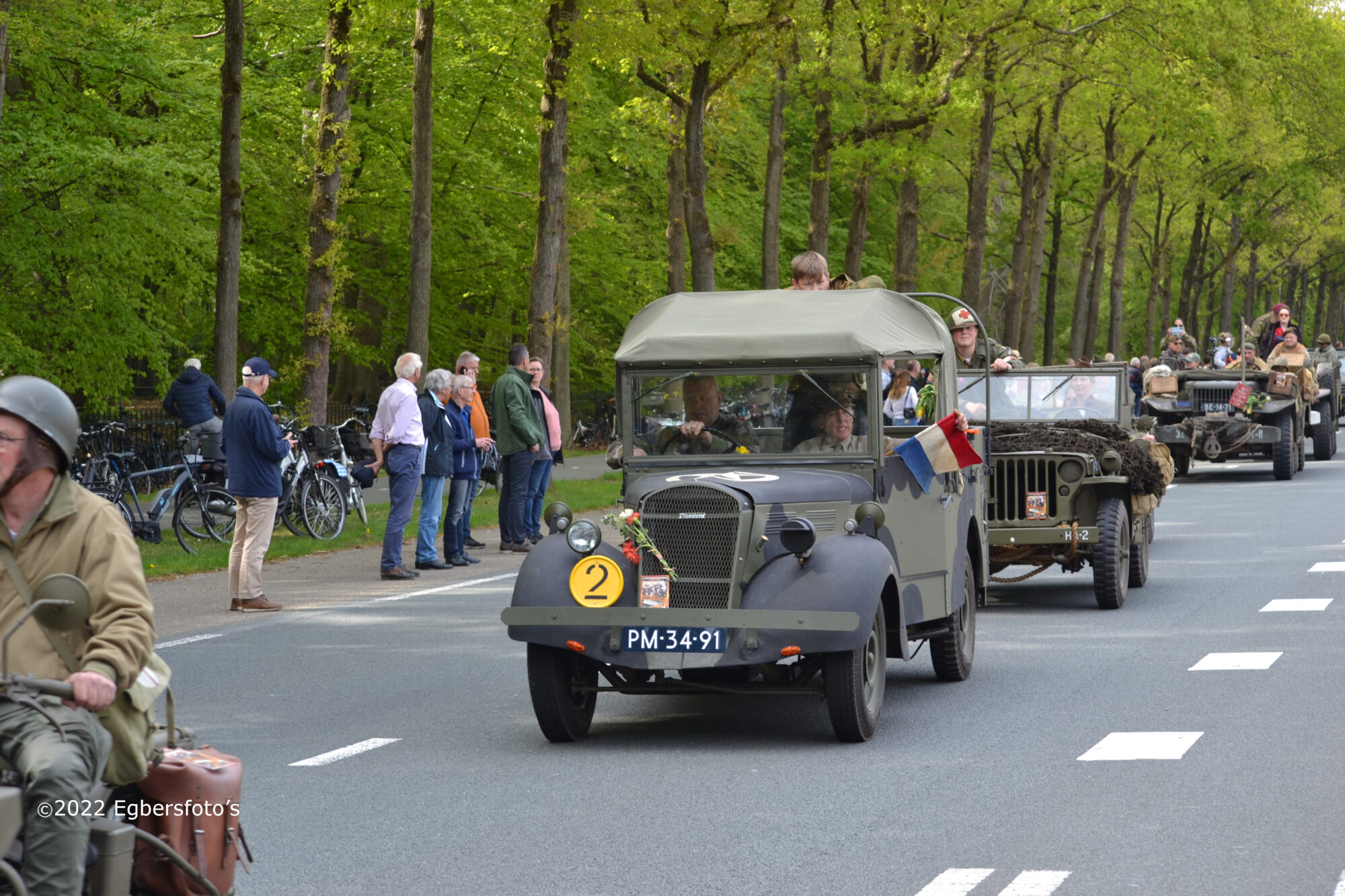 Standard light utility truck