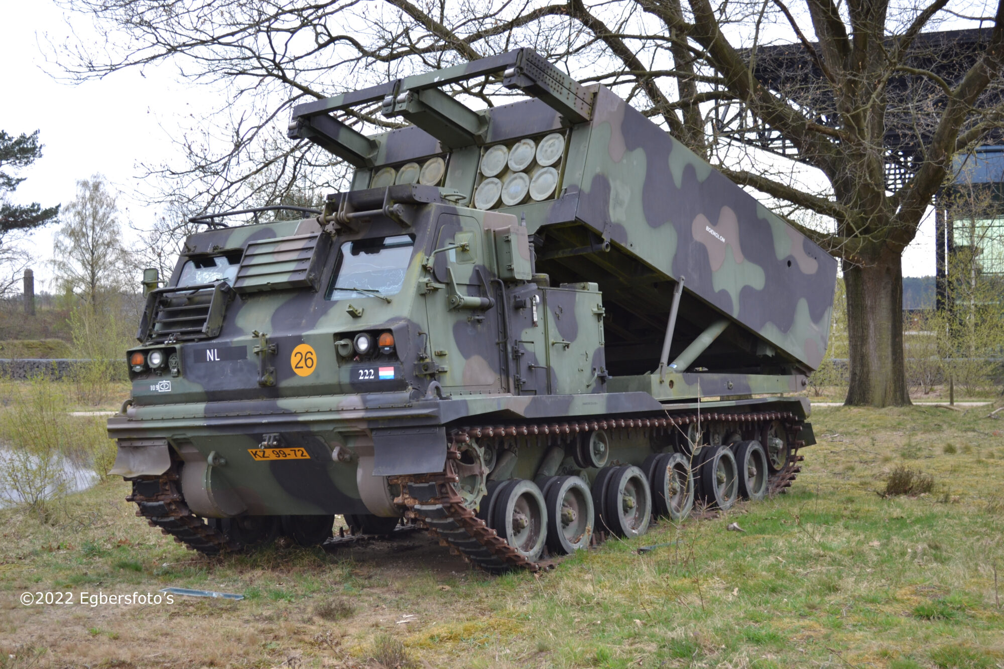 M270 Multiple Launch Rocket System (M270 MLRS)