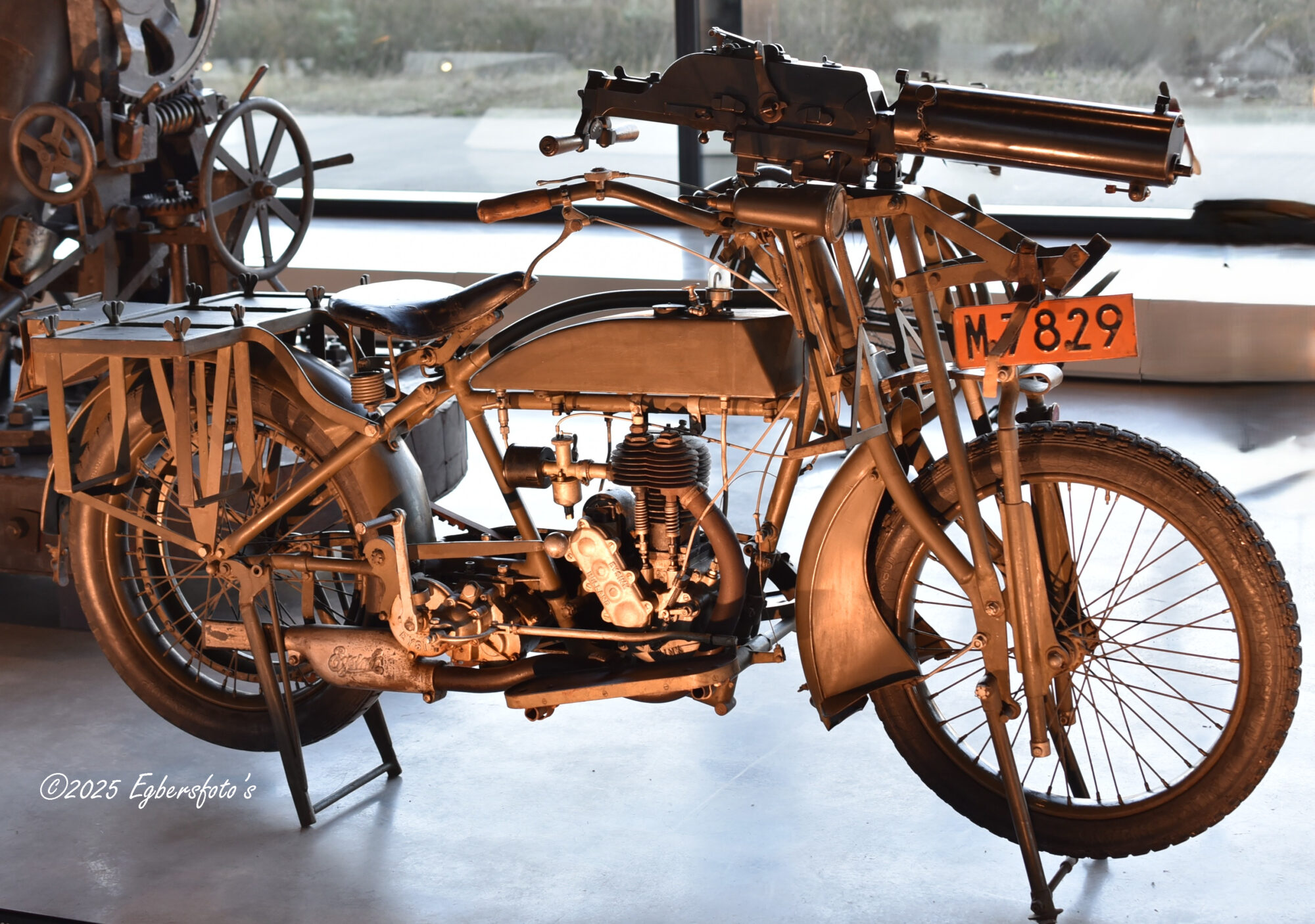 Fabrikant D.H. Eysink Amersfoort 1916 Gebruikt 1916 tot 1949 408 cc snelheid 70km per uur